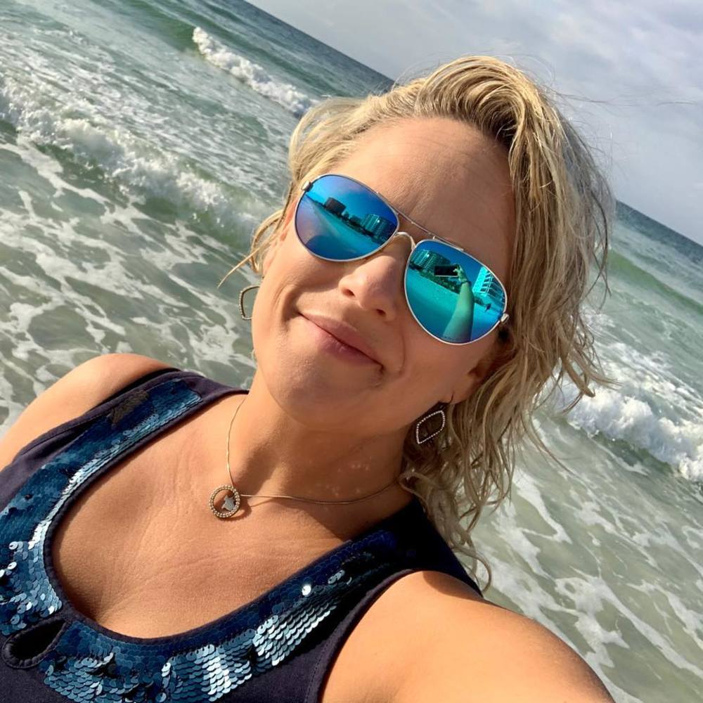 Meet your Posher, Bobbie